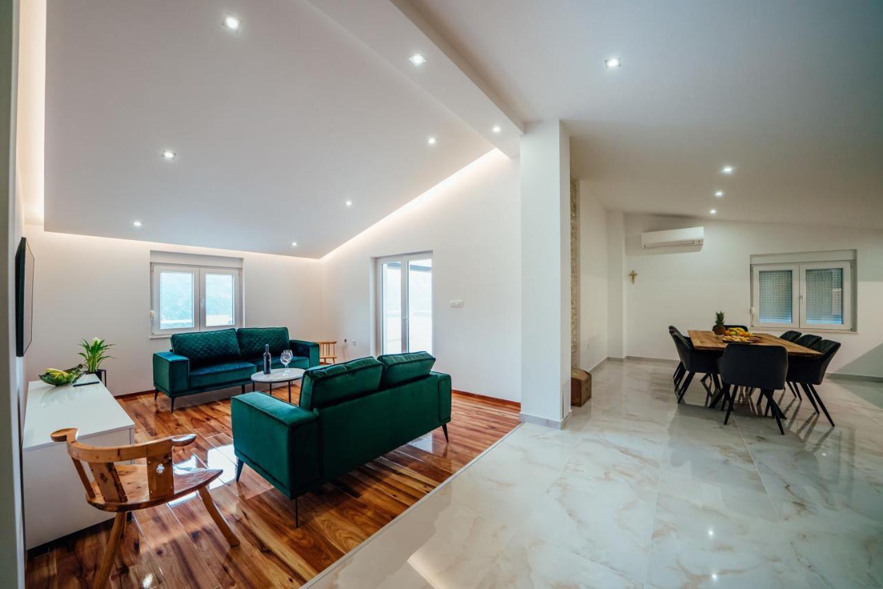 Apartman Mlikota Zagvozd Exterior foto